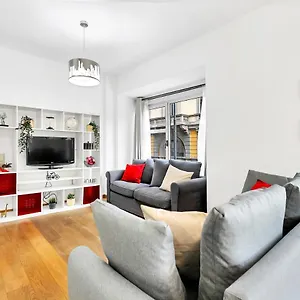 Apartamento Porta Venezia - Affitti Brevi Italia, Milán