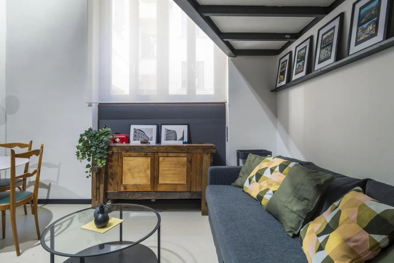 Easylife - Affascinante Loft In Paolo Sarpi Apartment Milan 0*,  Italy